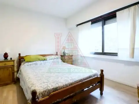 Avenida Centenario 900, Piso 2