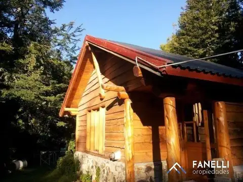 Cabañas en barrio Lomas Del Correntoso. (Cód. 111)