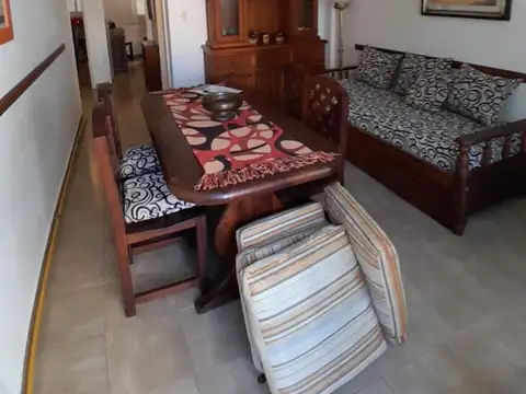 Sarmiento 2300, Piso 4