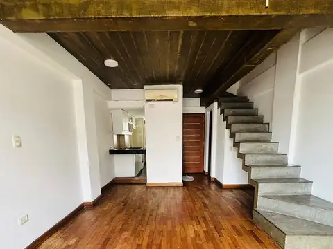 ALQUILER LOFT 1 DORMITORIO CON BALCON SMT
