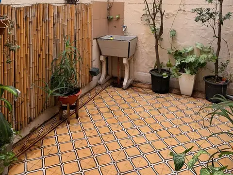 Depto Tipo Casa en Venta 51 años