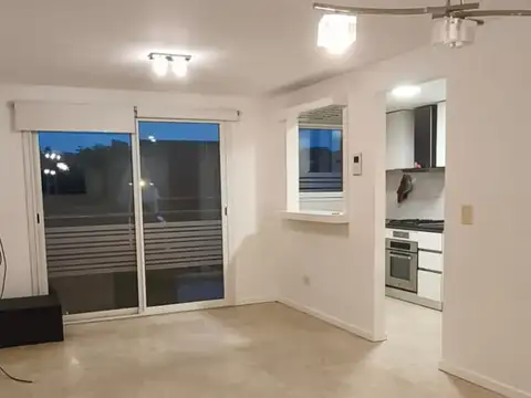 DEPARTAMENTO DE 2 AMB EXTERNO. COCHERA. RIPALDA XX