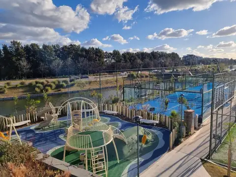 Avenida De Los Lagos 1800