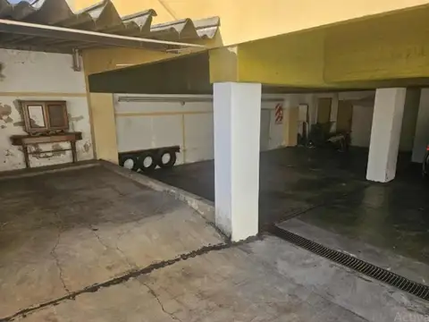 Cochera a la venta en San Martin