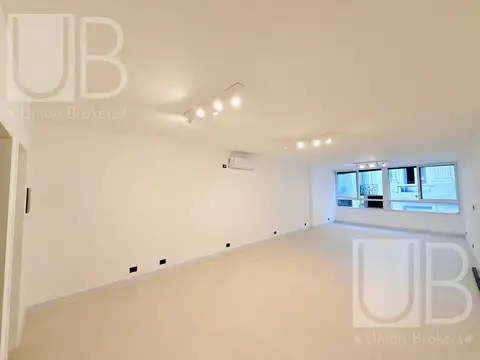 Alquiler Oficina con baño privado en Microcentro
