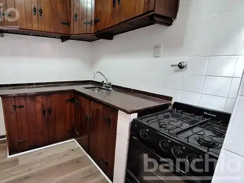 Casa en Alquiler 50 años