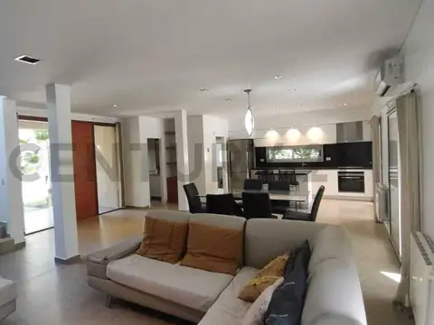 Casa en Venta 13 años