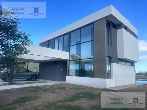 Casa en venta en Magallanes, Pueblos del Plata, Hudson - 5 ambientes, a estrenar, a la laguna