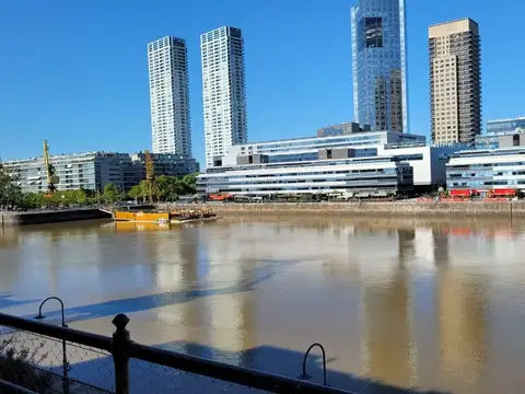 Avenida Alicia Moreau De Justo 800
