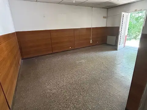 VENTA CASA 6 AMBIENTES EN HAEDO