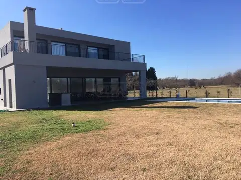 Buenos Aires golf Club 3700