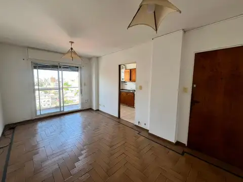 VENTA - Departamento 2 dormitorios, y balcón al frente - Abasto, Rosario. APTO CRÉDITO.