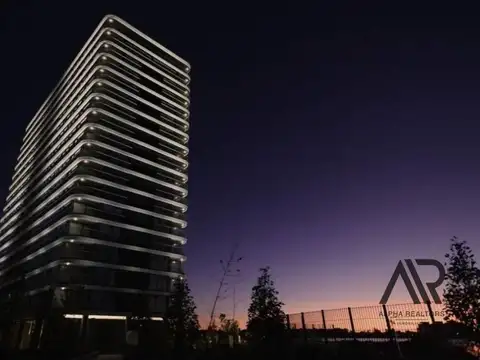 Venta Apartamento 3 Dormitorios 3 Baños En Prestigioso Edificio Carrasco C/gge