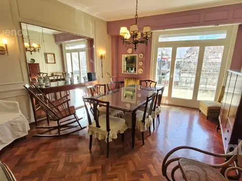 Departamento 3 ambientes con patio y balcón en alquiler  Barracas