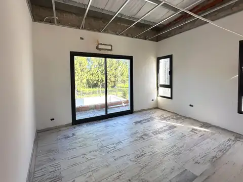 Casa en  venta a estrenar 4 ambientes en  barrio privado La Reserva de Hudson, Berazategui