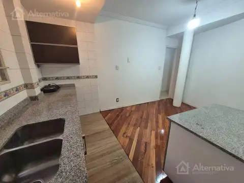 Departamento 4 ambientes con 1 baño