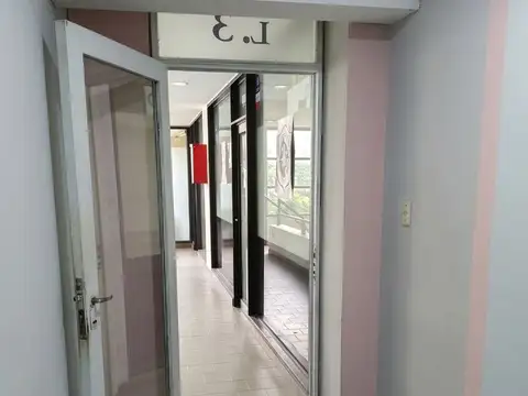 Oficina Monoambiente con 2 baños