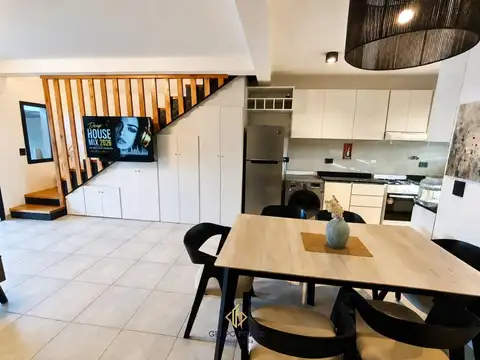 Depto Tipo Casa en Venta de 3 ambientes