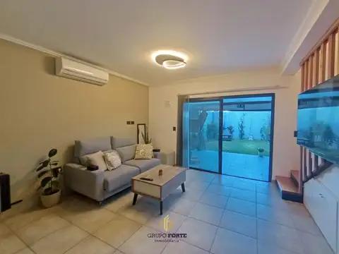 Depto Tipo Casa en Venta de 2 dormitorios