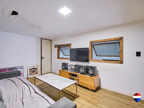 Galpon en Venta en San Telmo, USD 220.000