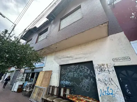 VENTA LOCAL C/ VIVIENDA 4AMB SIN EXPENSAS VIRREYES