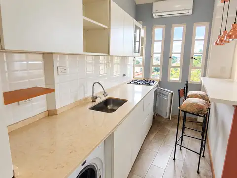 Departamento en Alquiler en Ciudad Jardín del Palomar, $ 800.000