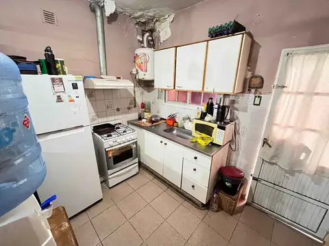 Casa 3 ambientes con 2 baños