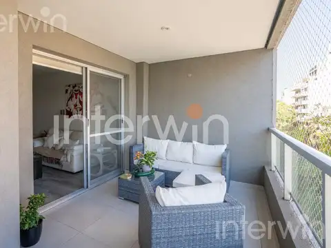 Depto / Semi Piso en Venta - 4 amb - Depend - Cochera -Baulera - Luminoso - Villa del Parque