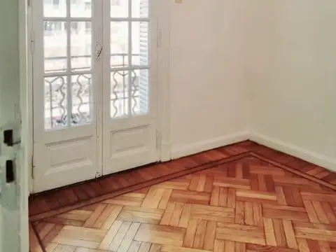 Oficina en alquiler en Microcentro