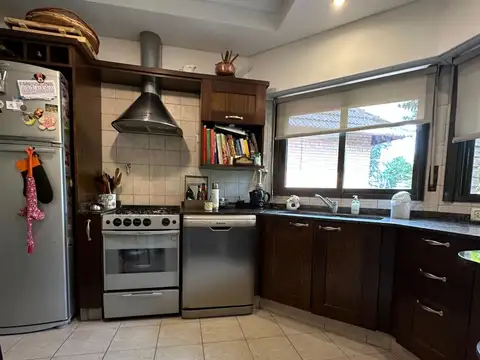 Nicolás Copérnico 2500