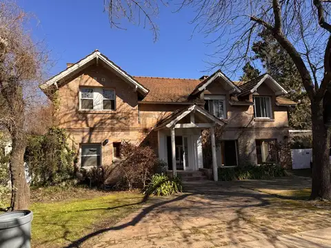 Casa en Venta de 4 dormitorios