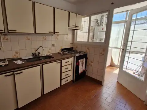 Avenida Vicente López 400