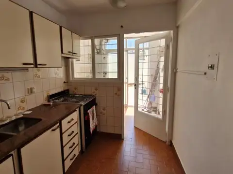 Depto Tipo Casa en Venta con 1 cocheras