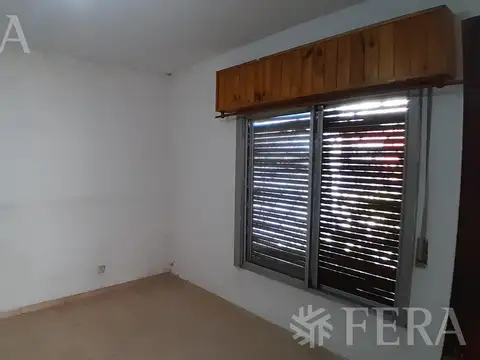 Casa 2 ambientes con 1 baño