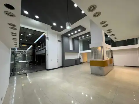 Local en Alquiler en Retiro, $ 3.350.000