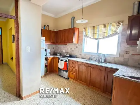 CASA EN ALTOS - CÉNTRICO