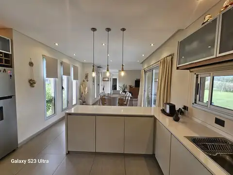 Casa en Venta en Lujan, USD 250.000