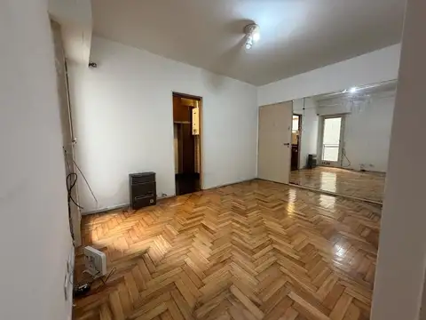 Venta Departamento 2ambientes lateral Barrio Norte