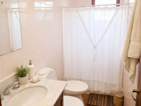 DEPTO 2 DORM CON BALCÓN EN COMPLEJO B° LAS PALMAS