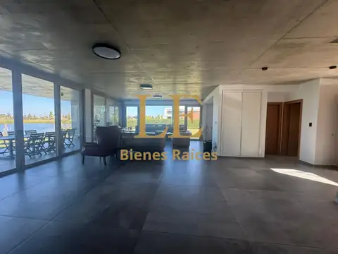Casa en Alquiler 1 año