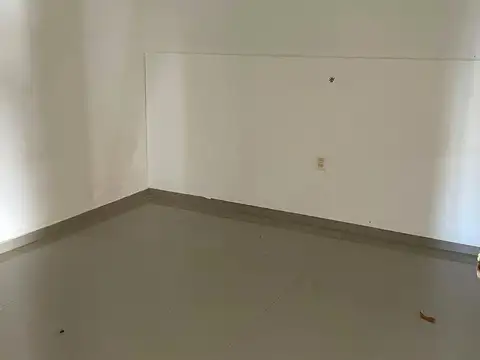 VENTA CASA FLORIDA CENTRO 3 DORMITORIOS GGE+ LOCAL