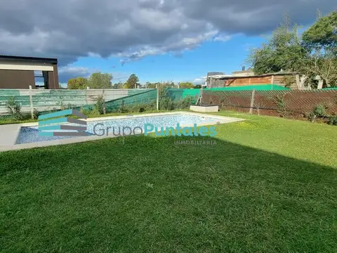 Casa en Venta en Santa Inés, USD 250.000