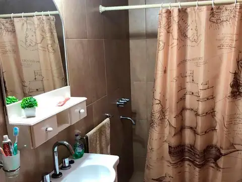 Casa interna de 3 Dormitorios en zona centro San Lorenzo.