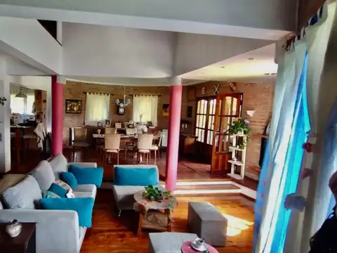 Casa en Venta en Francisco Alvarez, USD 300.000