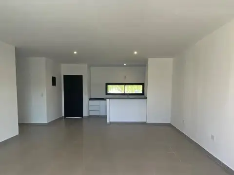 Casa 4 ambientes en San Ramón