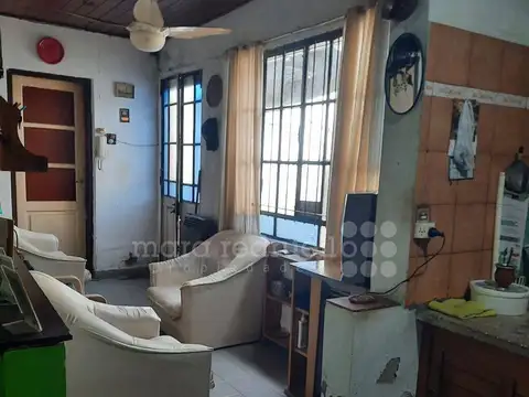 casa en venta en chascomus, para refaccionar