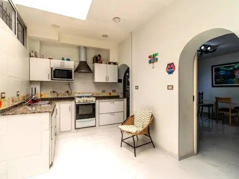 PH 2 AMB Y MEDIO CON PATIO REFACCIONADO SIN EXPENSAS BALVANERA