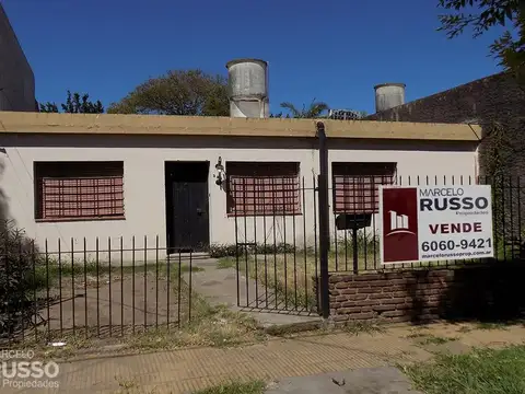 CASA 4 AMBIENTES A RECICLAR – PQUE. QUIRNO