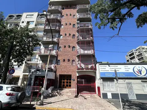 Belgrano al 500 (c/ cochera y terraza)