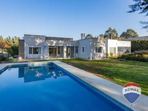 CASA EN VENTA EN HARAS DEL SUR
